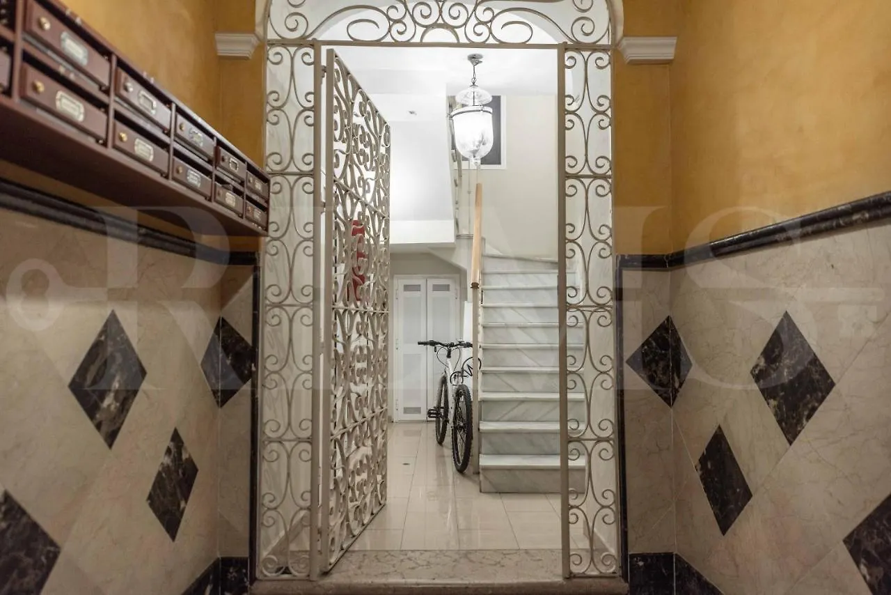 Sophisticated Apartment With Balcony & City Views By Rems Malaga